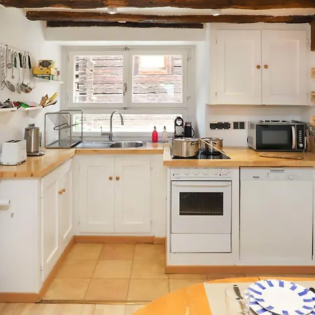 Les Moulins By Interhome Daire